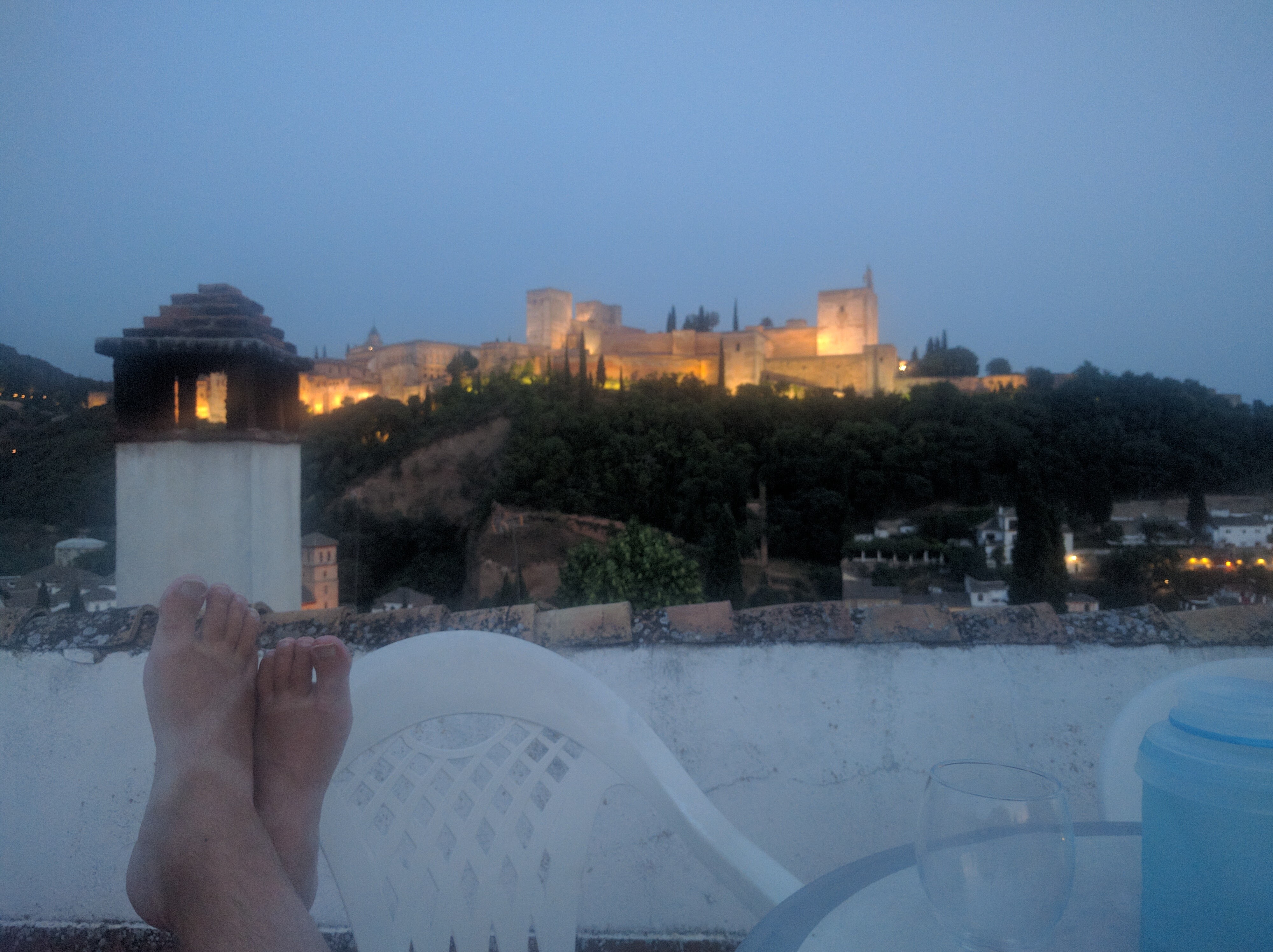 relaxing view of the Alhambra